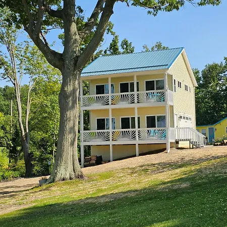Tree-Top Lake-Front Cottage Madison Exterior photo